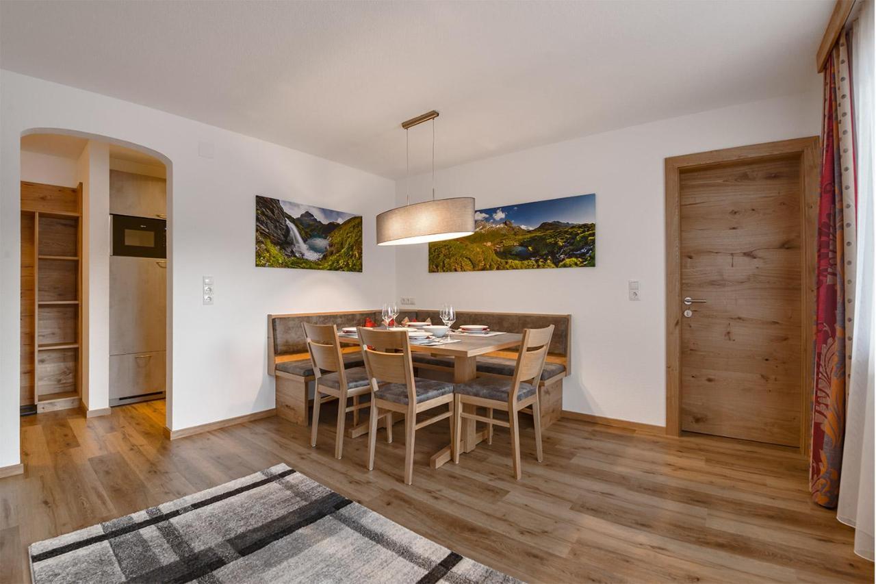 Alpenrose Appartements Burger Evelin Sankt Anton am Arlberg Dış mekan fotoğraf